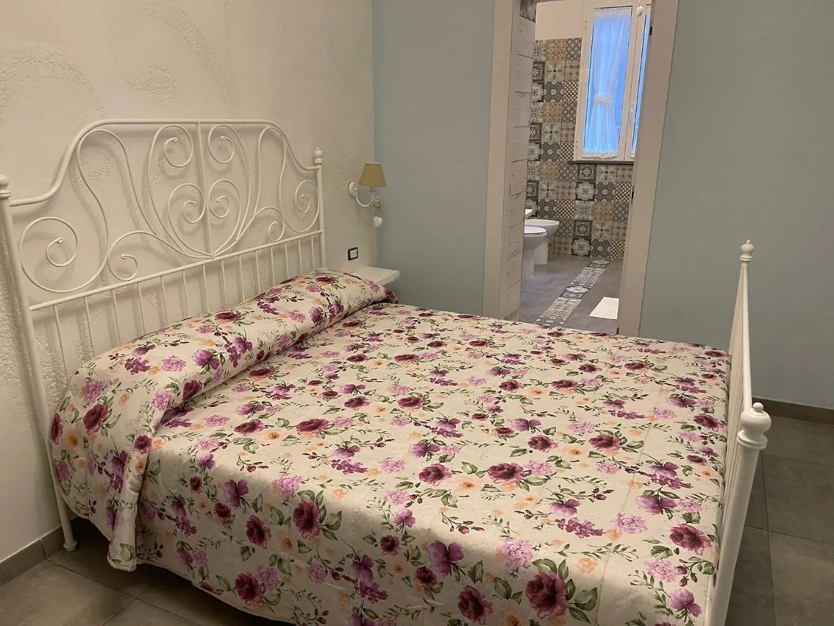 Bed & Breakfast Bed and Breakfast Beb La Gemma Napoli