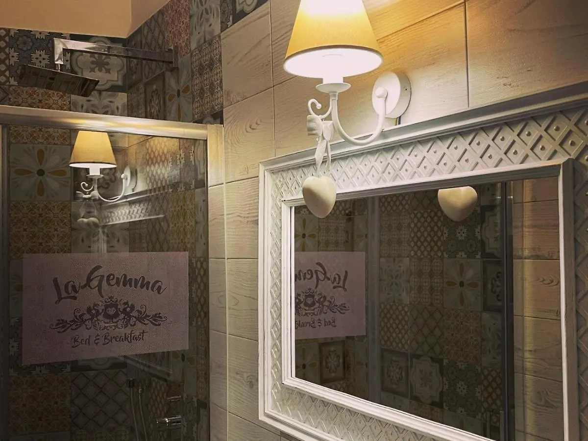 Bed and Breakfast Beb La Gemma Napoli Italia