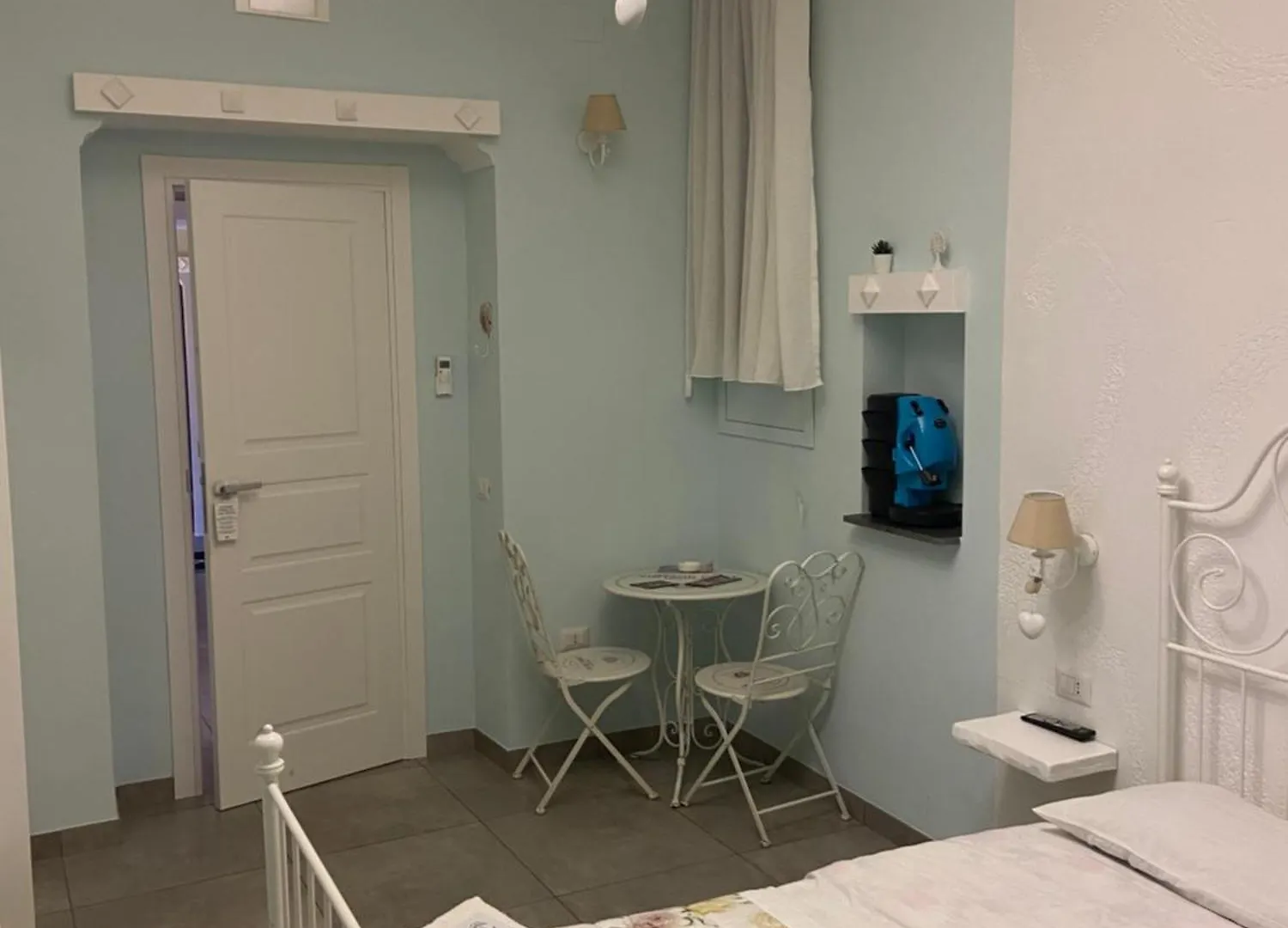Bed and Breakfast Beb La Gemma Napoli Bed & Breakfast